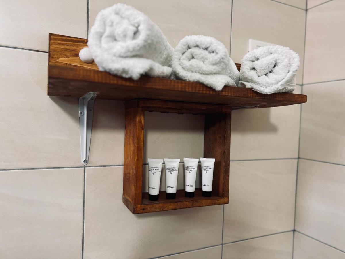 Villa Ensalv Berat - Apartment - Room - Penthouse Kültér fotó