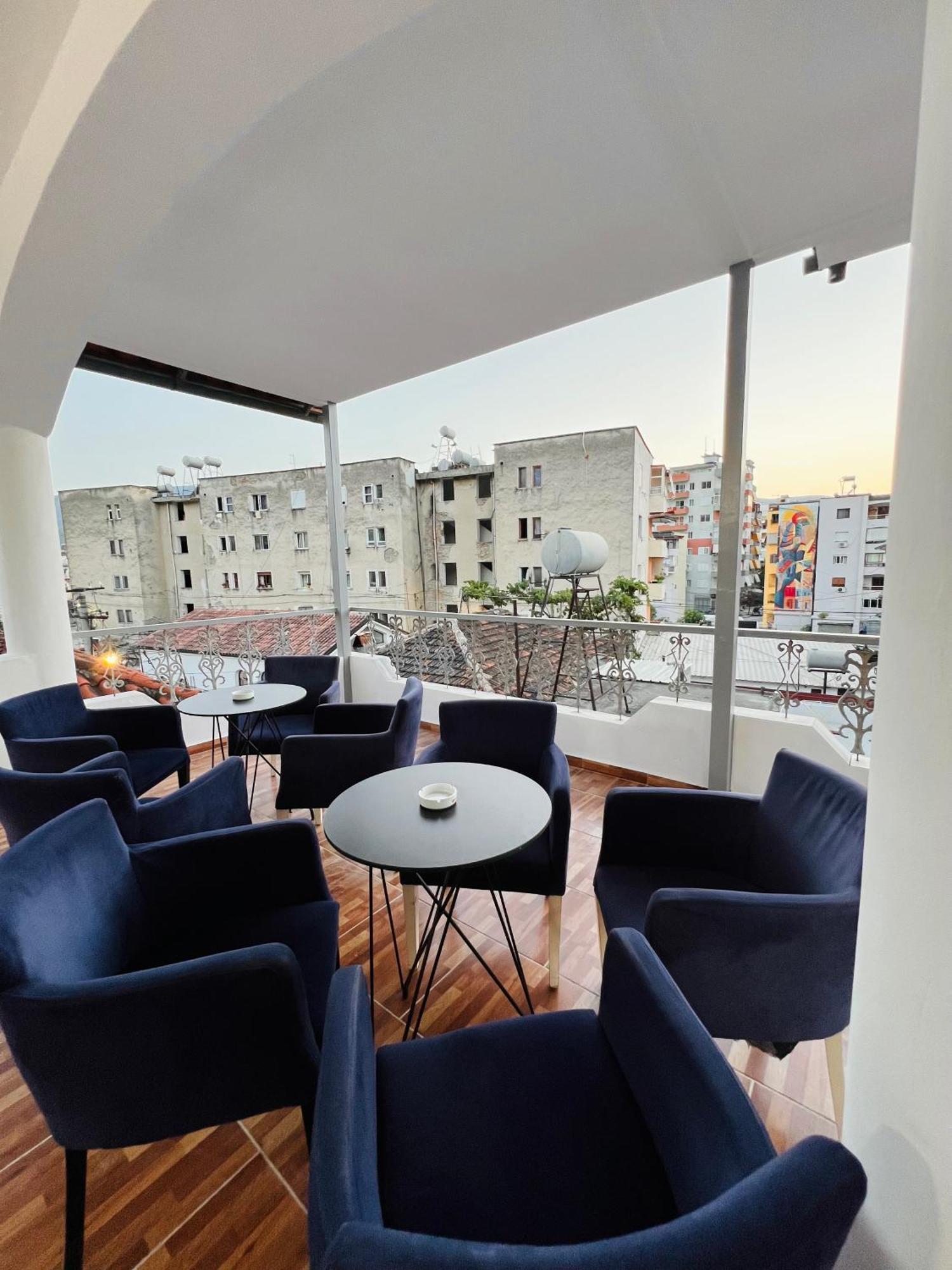 Villa Ensalv Berat - Apartment - Room - Penthouse Kültér fotó