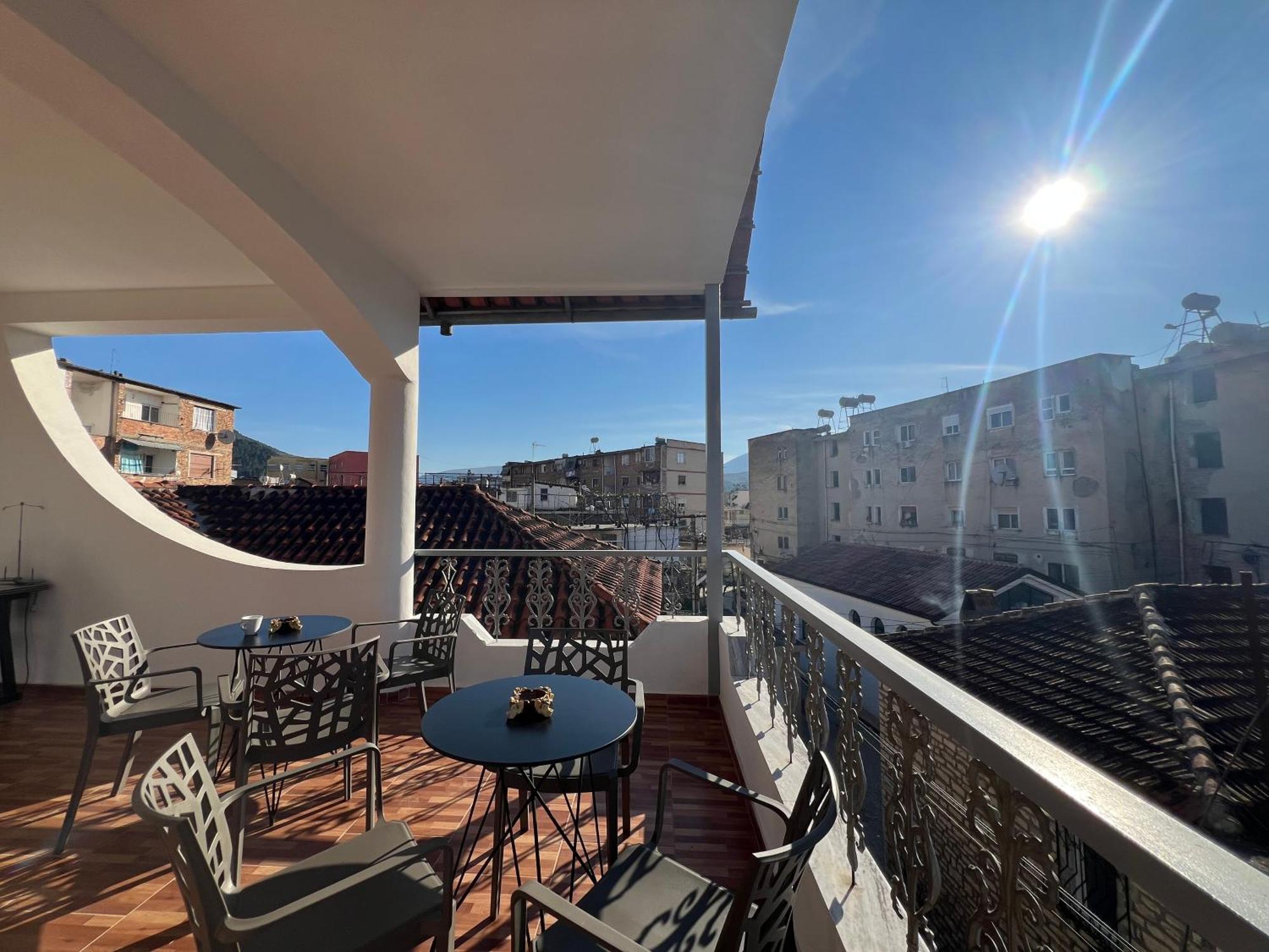 Villa Ensalv Berat - Apartment - Room - Penthouse Kültér fotó